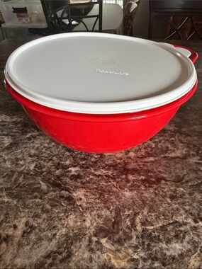 Tupperware Red Mixing Bowl with White Lid